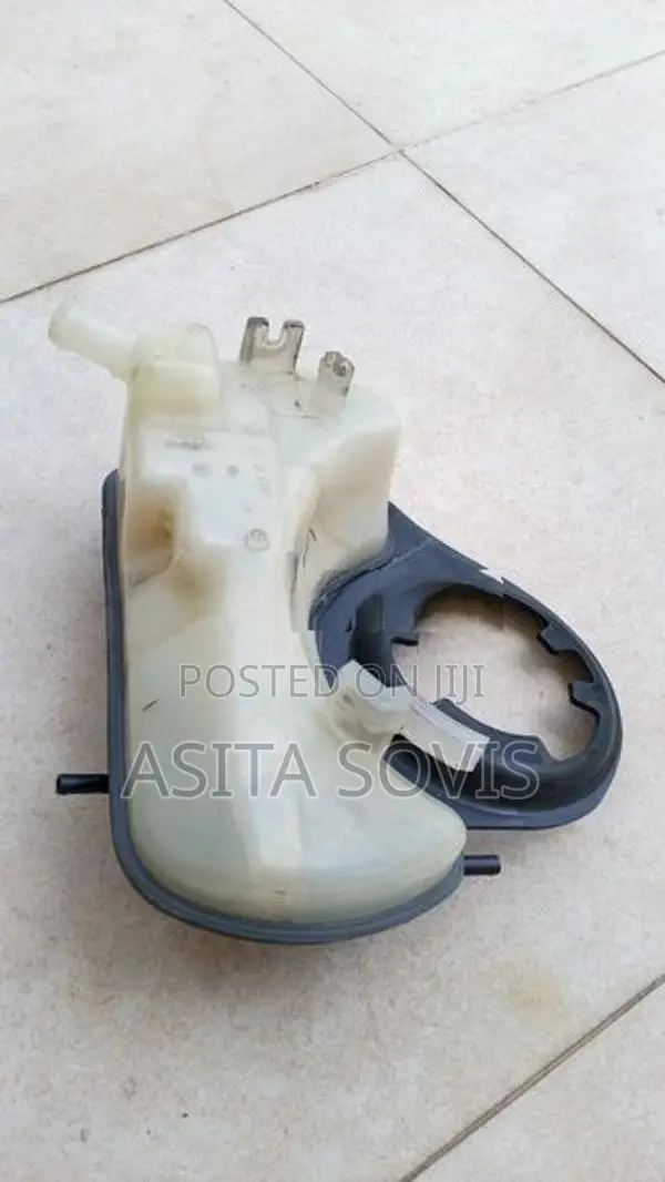 Jaguar S Type Coolant Bottle