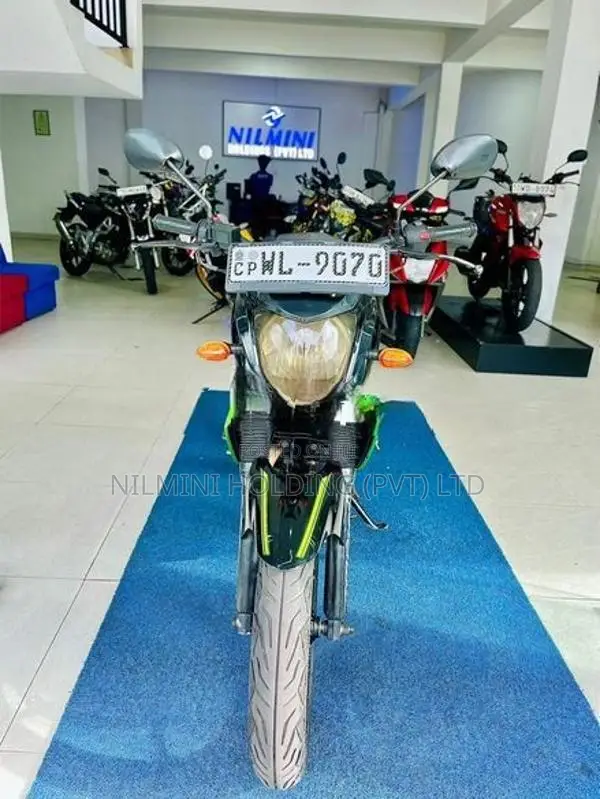 Yamaha FZS V1 2011