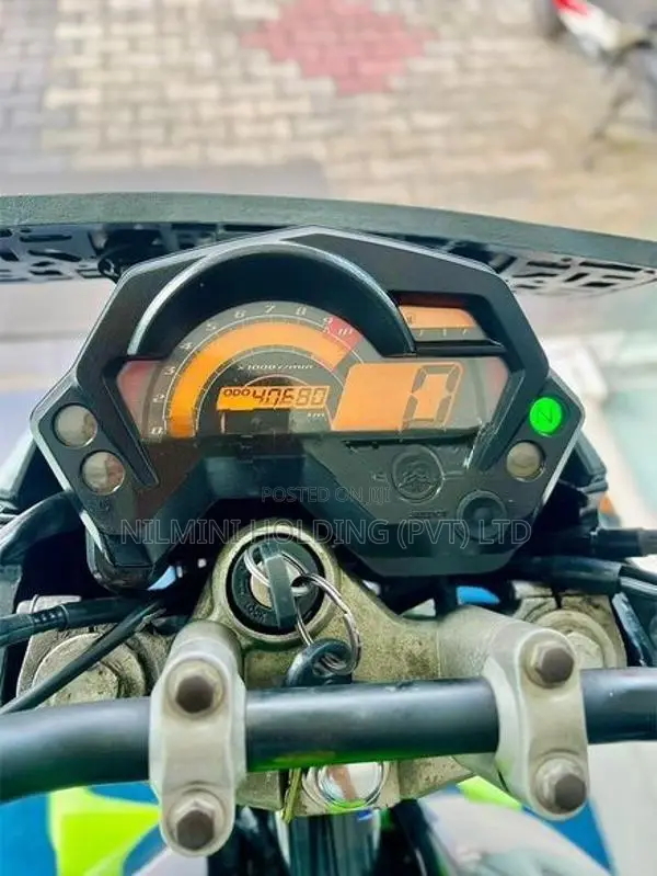 Yamaha FZS V1 2011