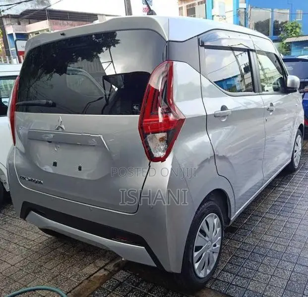 Mitsubishi eK Wagon 2023