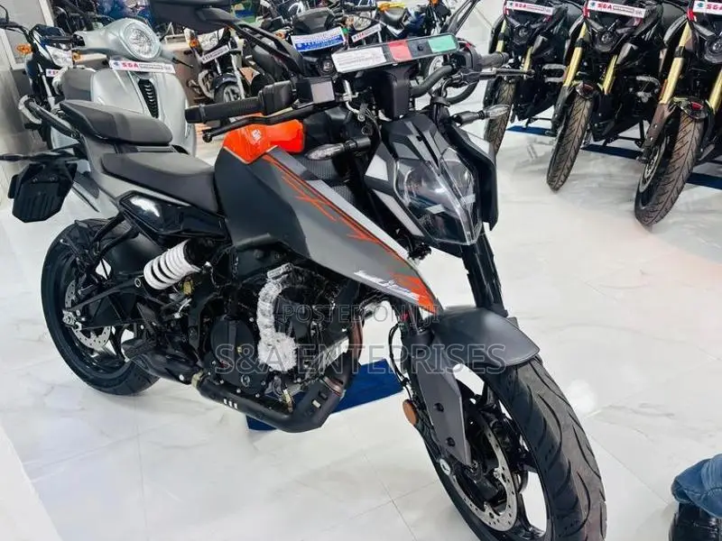 KTM Duke 250 Bajaj 2026