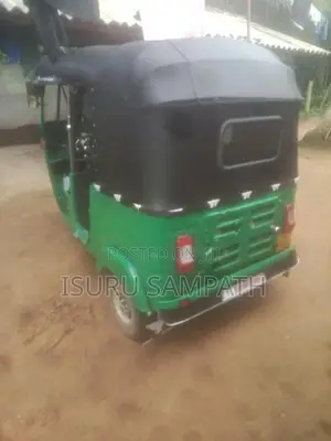 Bajaj RE 2003