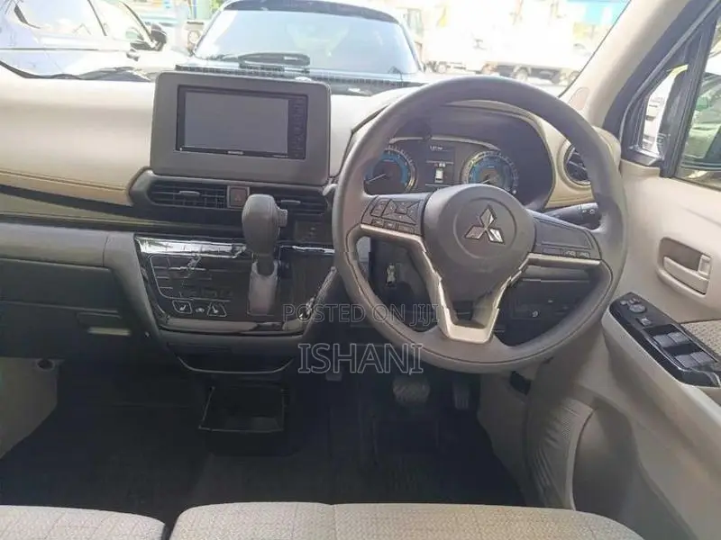 Mitsubishi eK Wagon 2023