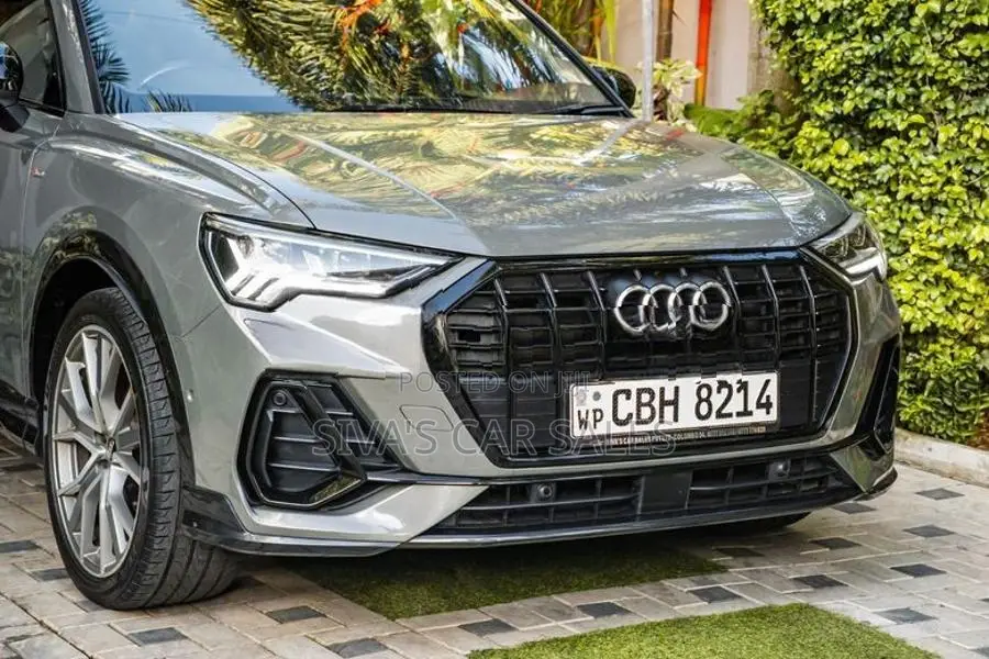 Audi Q3 S Line Vorsprung 2019