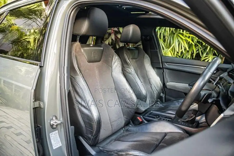 Audi Q3 S Line Vorsprung 2019
