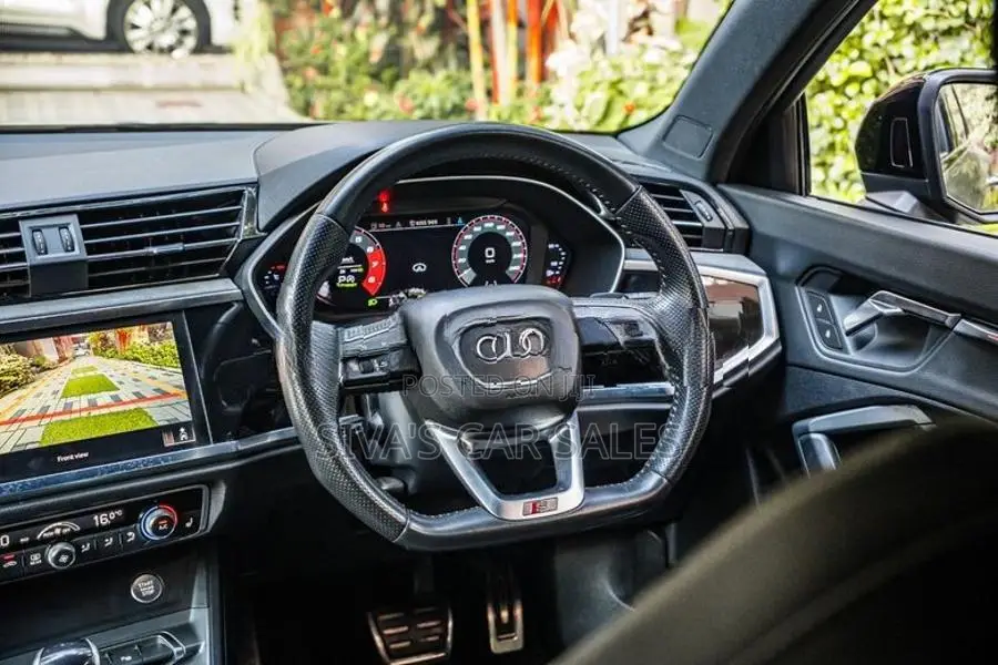 Audi Q3 S Line Vorsprung 2019