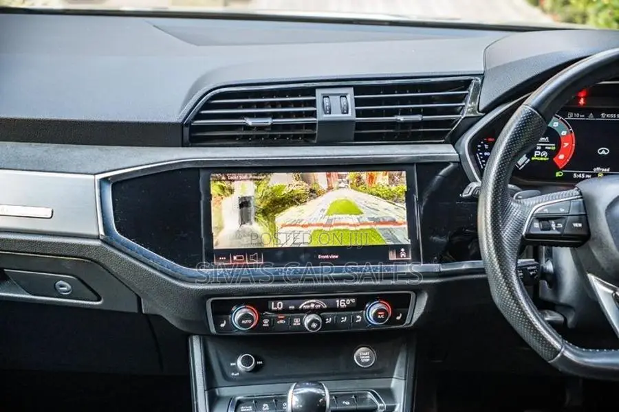 Audi Q3 S Line Vorsprung 2019
