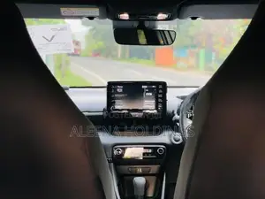 Toyota Yaris G LED 2023