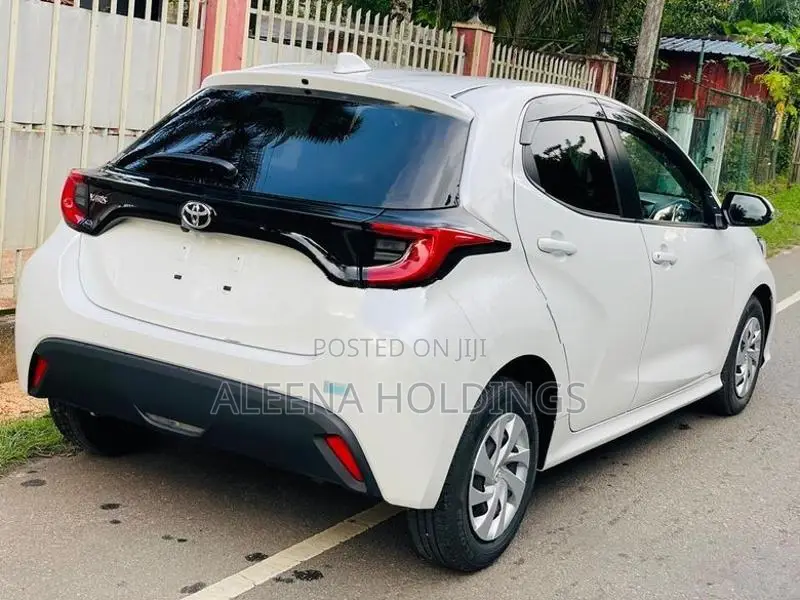 Toyota Yaris G LED 2023