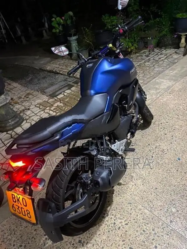Yamaha Fzs V4 2025