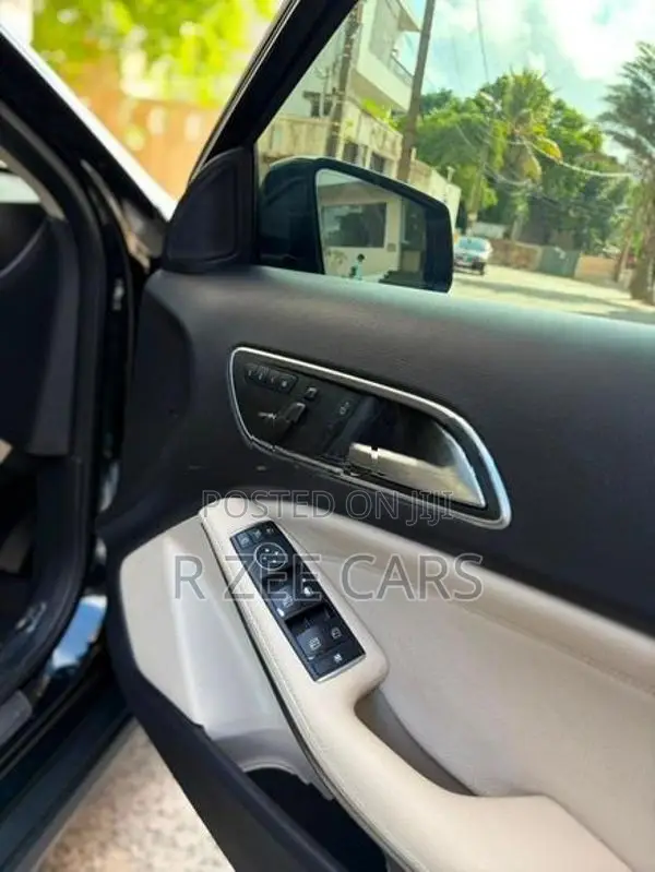 Mercedes Benz GLA 200 Sunroof 2015