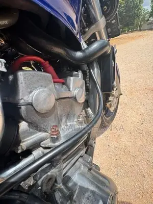 Honda Hornet 125 2020