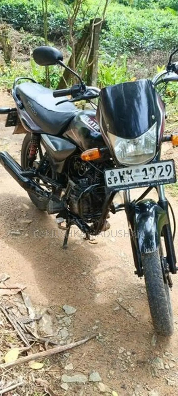 Bajaj Platina 100 2011
