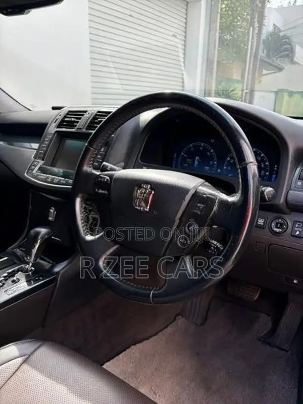 Toyota Crown Luxury Line 2008