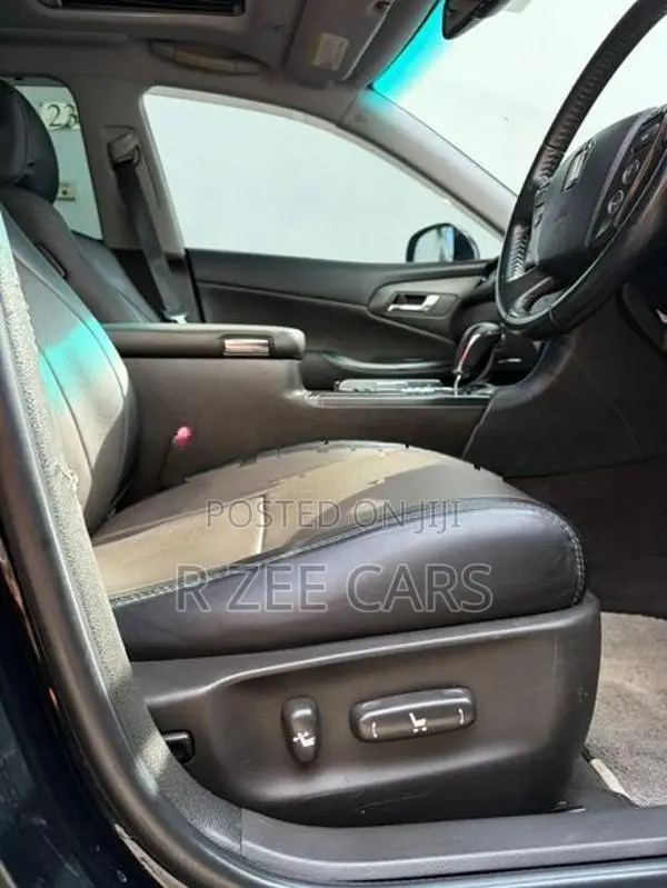 Toyota Crown Luxury Line 2008
