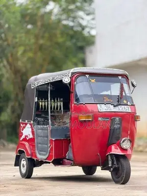 Bajaj RE 2storke 2004