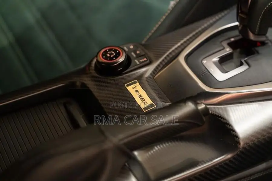 Nissan GT-R R35 T-Spec 2025