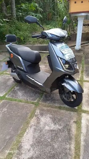 Yadea T5 2025