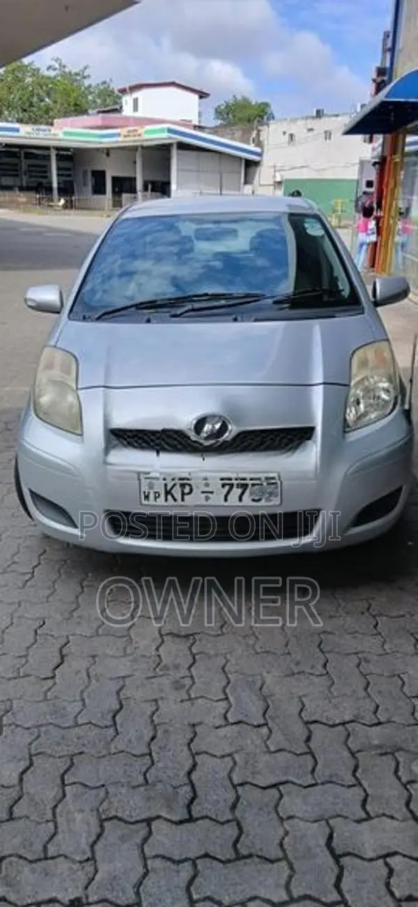Toyota Vitz 2008