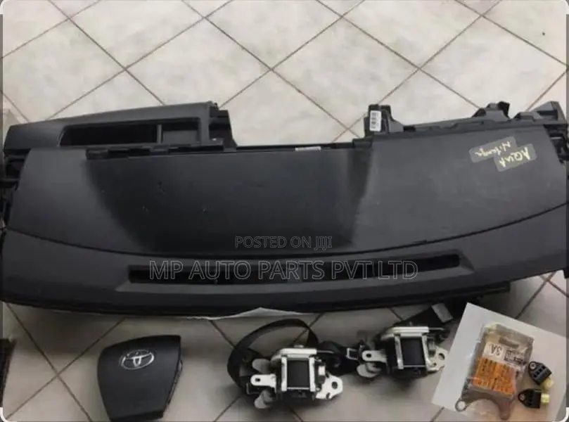 Toyota Aqua Air Bag Set