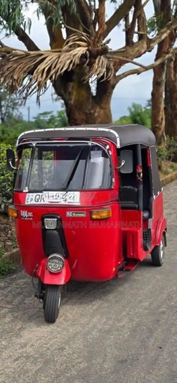 Bajaj RE 4 stroke 2008