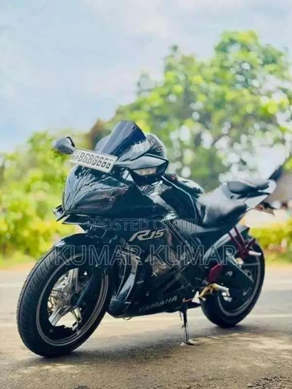 Yamaha R15 V2 2018