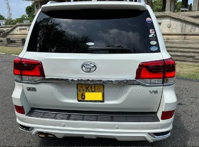 Toyota Land Cruiser Sahara ZX 2009