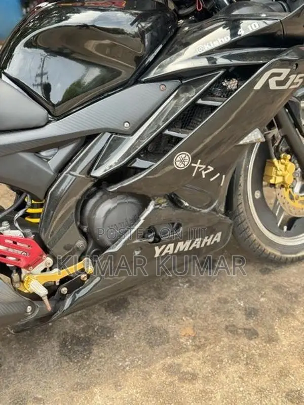 Yamaha R15 V2 2018