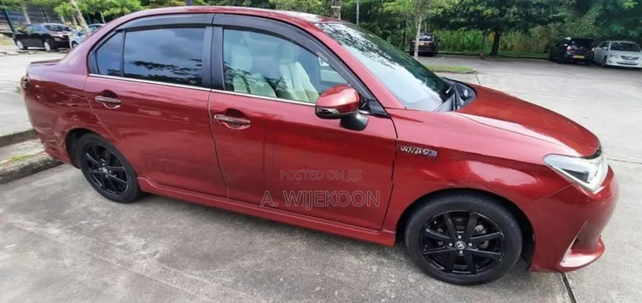 Toyota Axio 2018