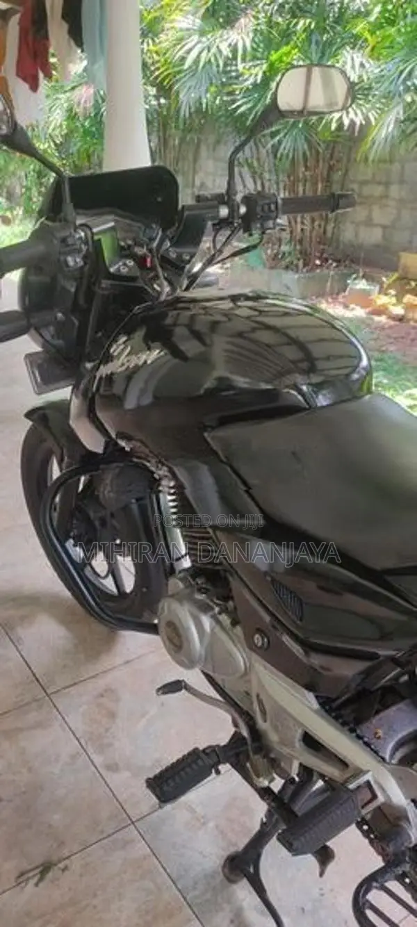 Bajaj Pulsar 150 2012