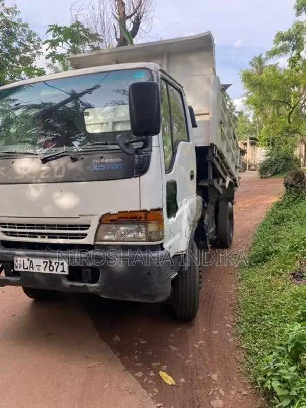 Isuzu Forward 1998