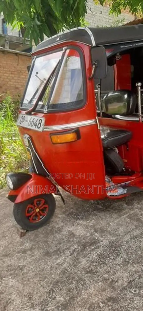 Bajaj RE 2008