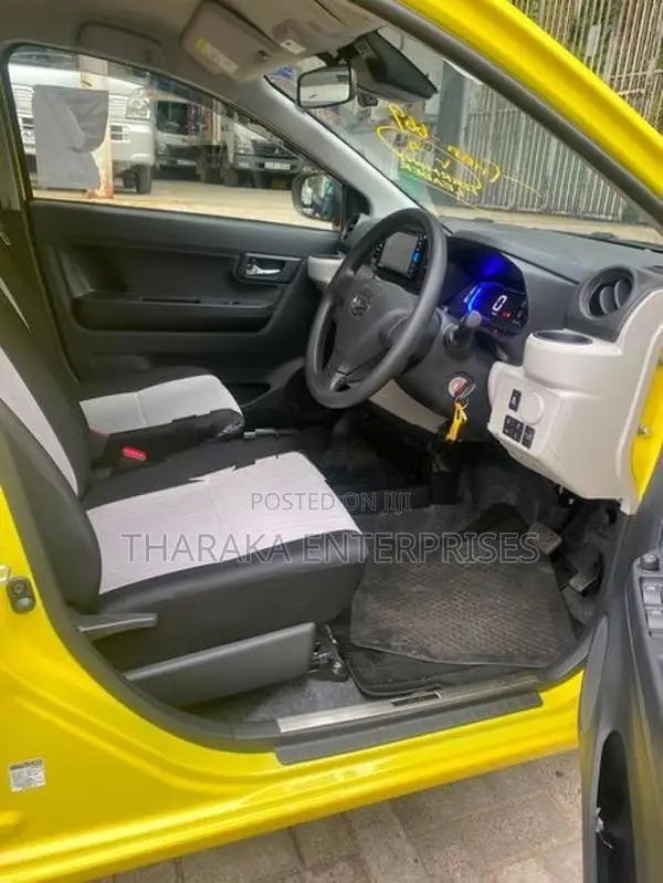 Daihatsu Mira 2025