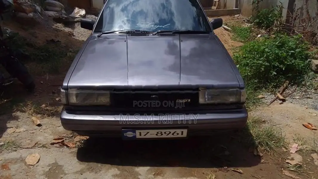 Nissan Sunny 1987