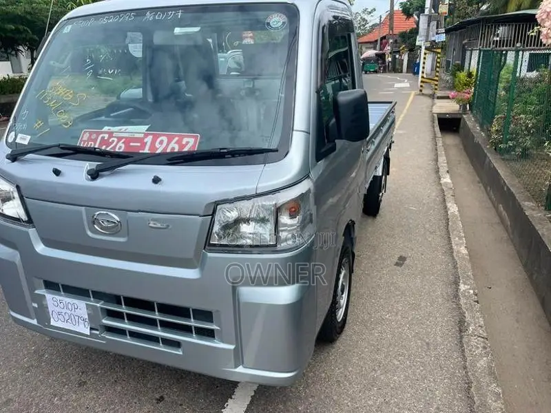 Daihatsu Hijet 2023