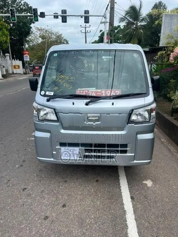 Daihatsu Hijet 2023