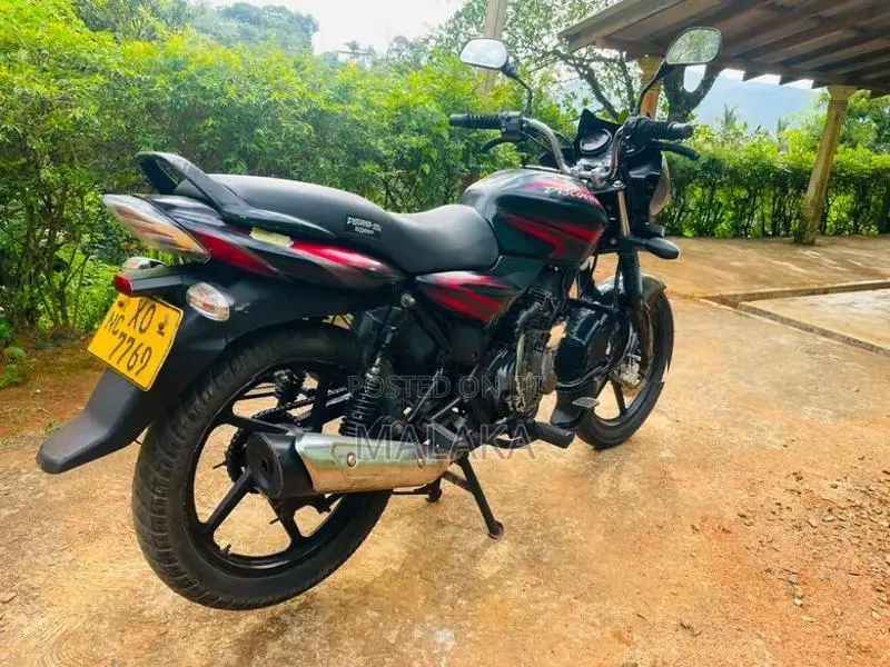 Bajaj Discover 125 2013