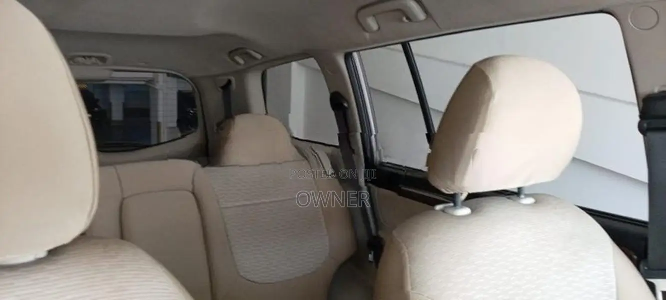 Mitsubishi Montero KH4 WGRPZR 2011