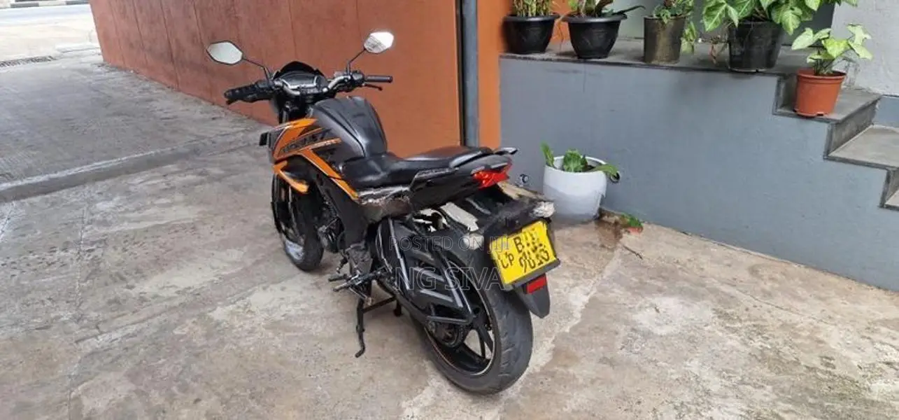 Honda CB Hornet Special Edition 2020