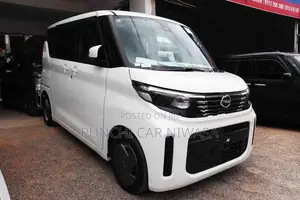 Nissan Roox 2023
