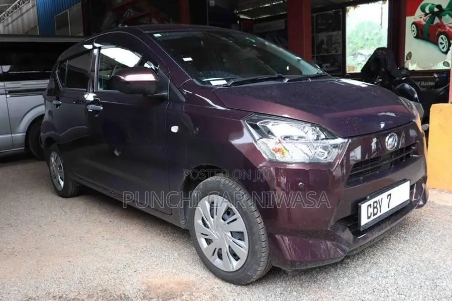 Daihatsu Mira 2024