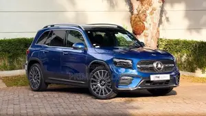 Mercedes Benz GLB 180 AMG Premium Plus 2025