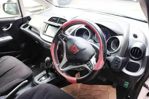Honda Fit GP 1 2012