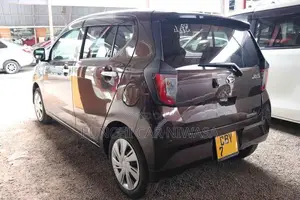 Daihatsu Mira 2024
