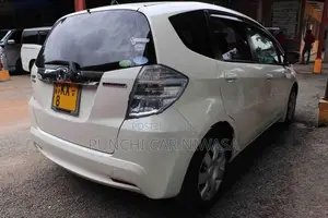 Honda Fit GP 1 2012