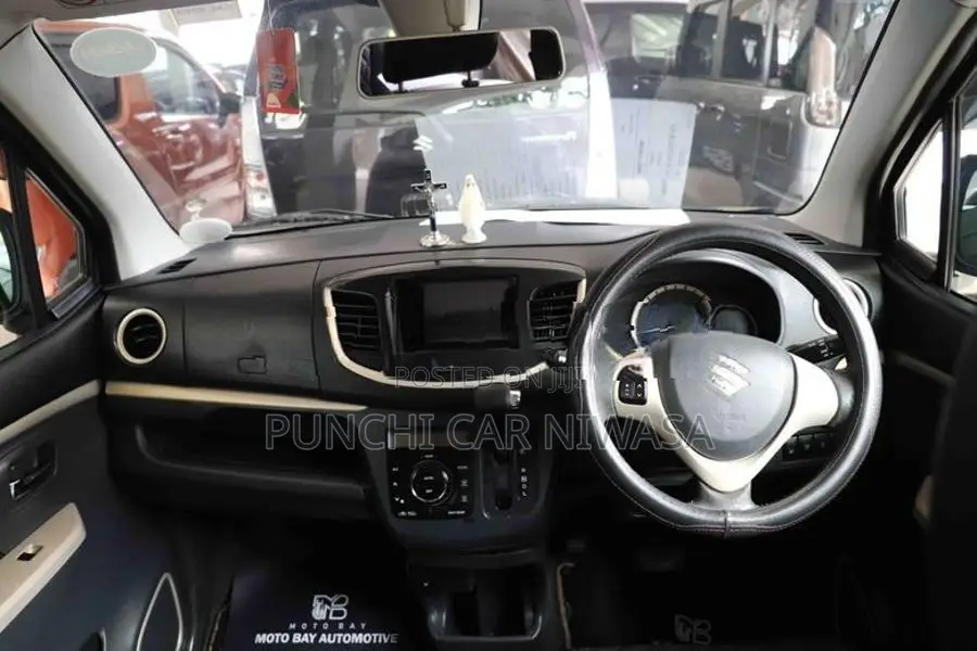 Suzuki Wagon R Stingray 2014