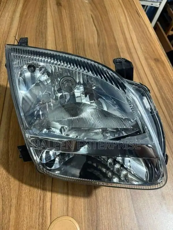 Chevrolet Cruze Right Side Head Light