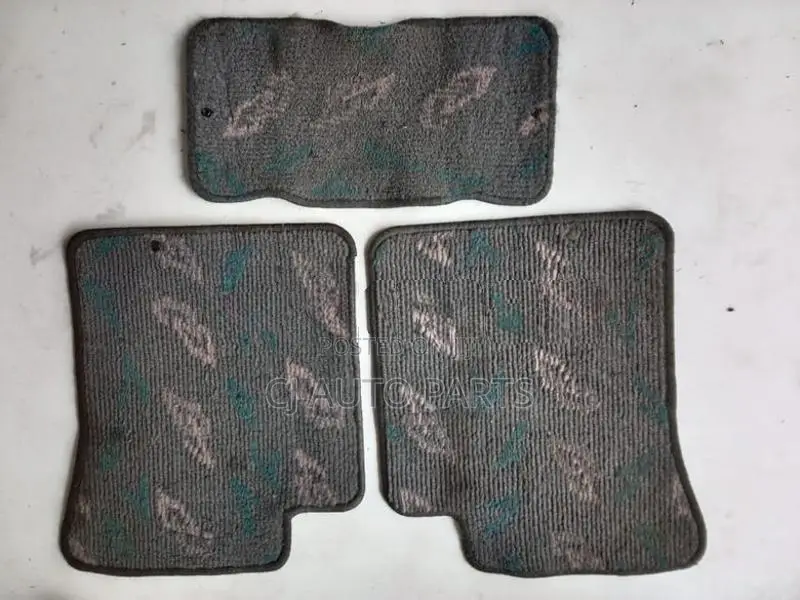 Toyota Platz Rear Carpet Set