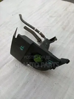 Volkswagen Passat B5 Power Steering Oil Can