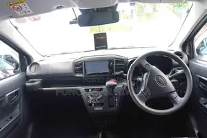 Daihatsu Mira 2023